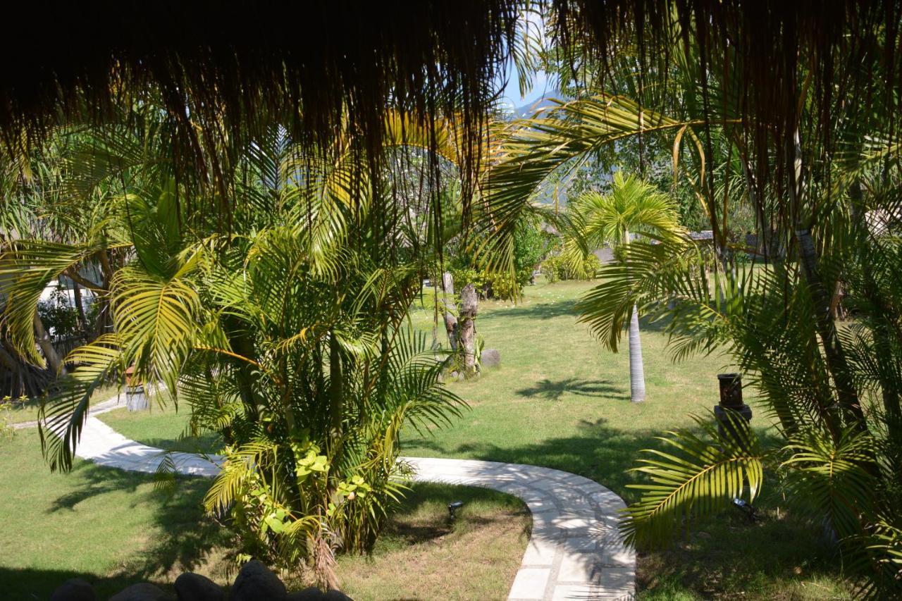 Sunia Loka Bungalows & Dive Center Pemuteran Extérieur photo