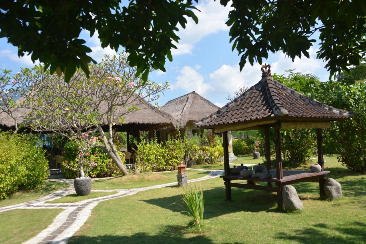 Sunia Loka Bungalows & Dive Center Pemuteran Extérieur photo